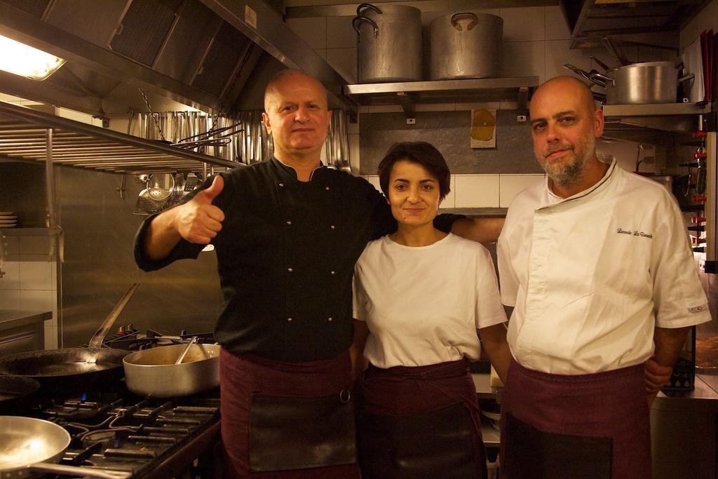 La Bussola Da Gino Hotel Куарата Екстериор снимка