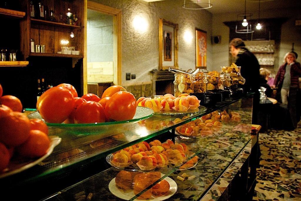 La Bussola Da Gino Hotel Куарата Екстериор снимка